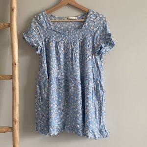 The impeccable pig blue floral mini dress Sz Medium